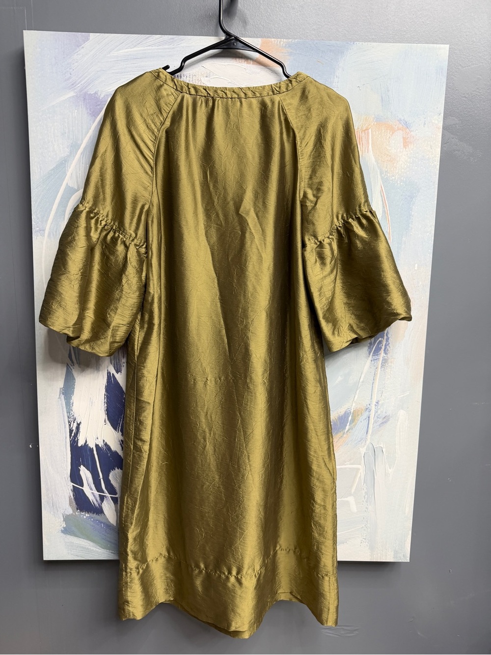 79% Silk! Talbots Shift Dress Small Olive Gold Balloon Sleeve Split Neck Dress - Picture 9 of 14